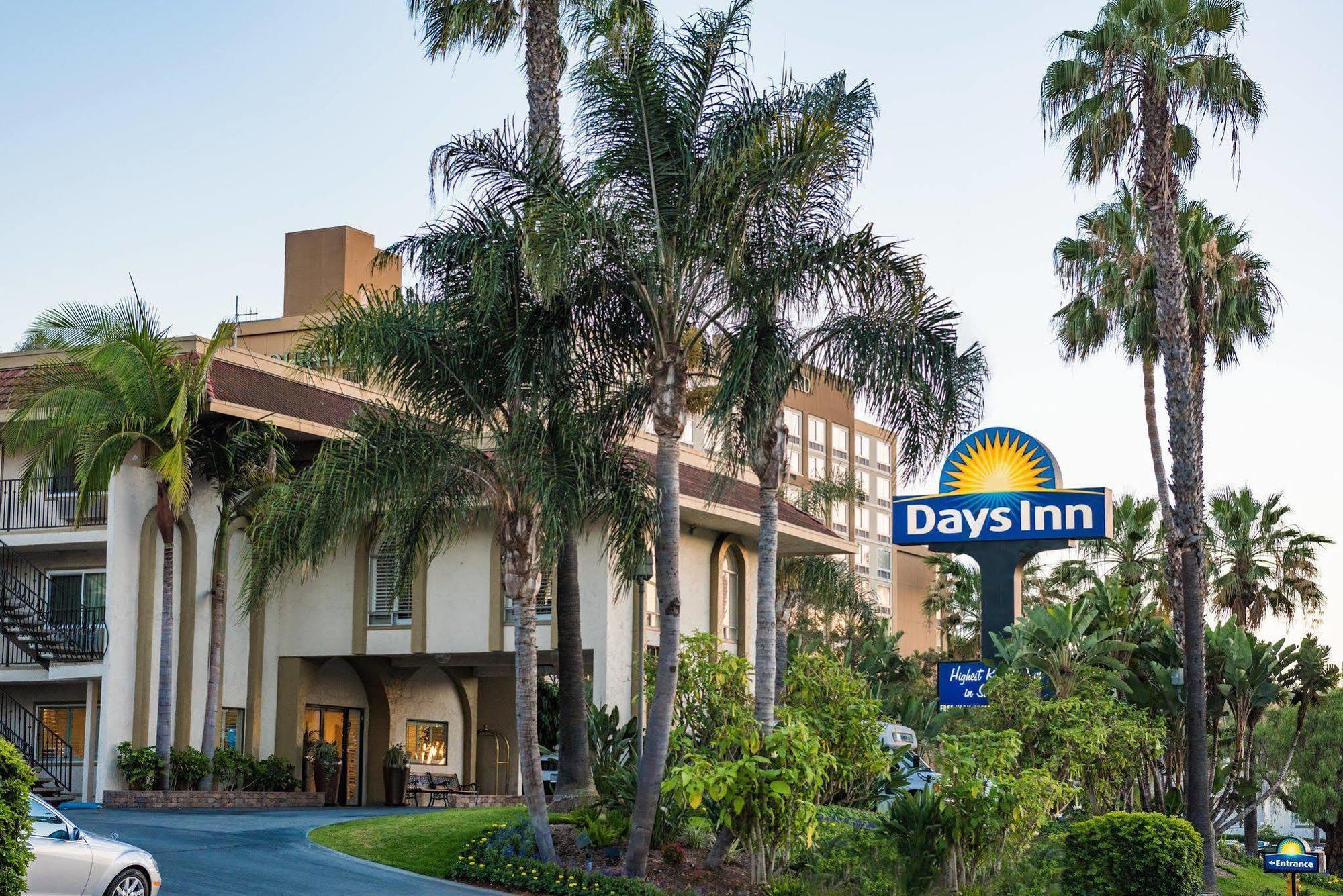 Days Inn By Wyndham San Diego Hotel Circle Eksteriør bilde