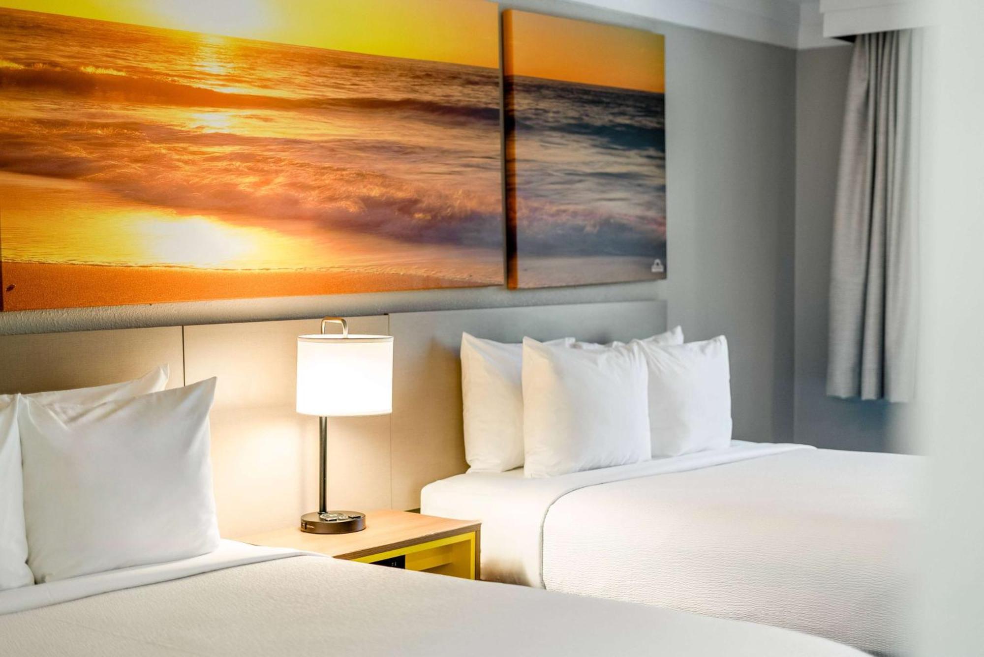 Days Inn By Wyndham San Diego Hotel Circle Eksteriør bilde