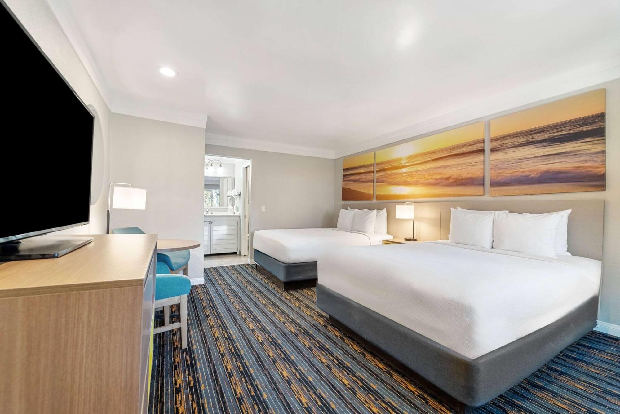 Days Inn By Wyndham San Diego Hotel Circle Eksteriør bilde